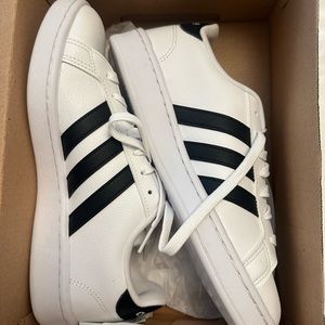 Adidas Grand Court CloudFoam Comfort Shoes NEW IN BOX